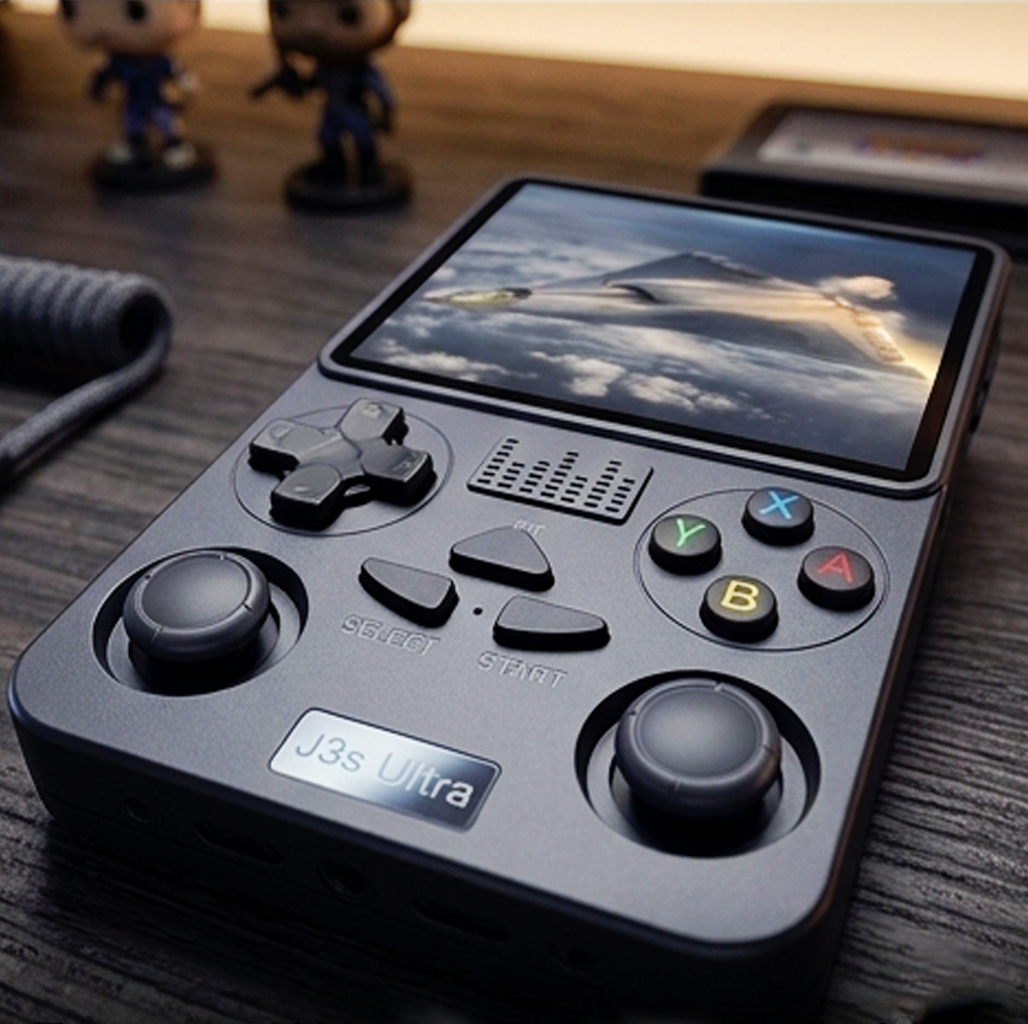 Consola de Jogos Portátil J36 Ultra – Ecrã IPS de 3.5”, Bateria de 3000mAh, Suporte Multiplataforma (AYC336-37)