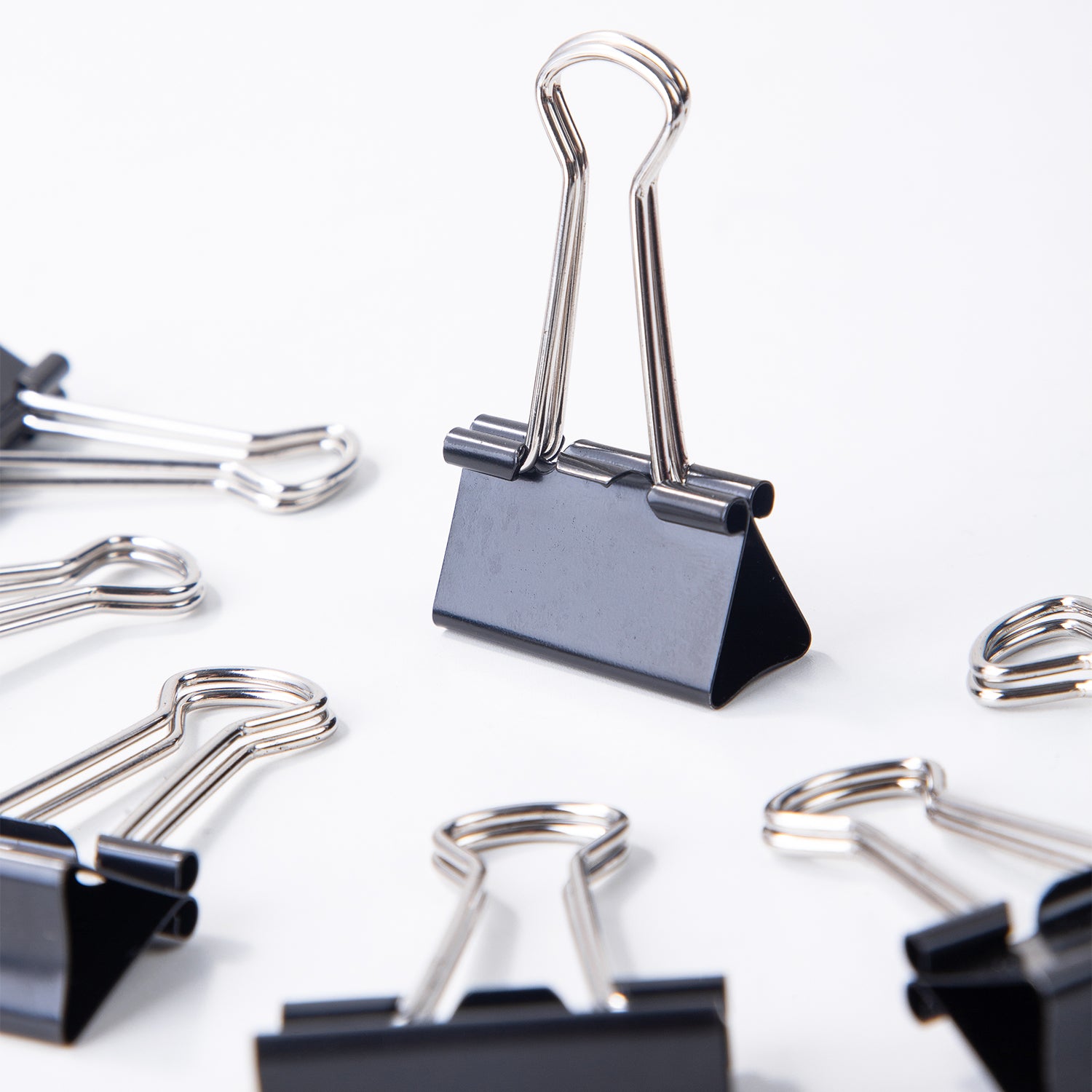 Deli E38563 Effortless Binder Clip 32mm Black