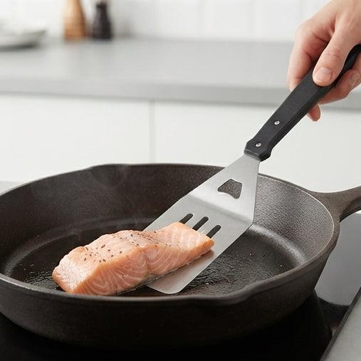 Precisão na Cozinha: Espátula em Aço Inox com Cabo Ergonômico YH - (AYD243-65)