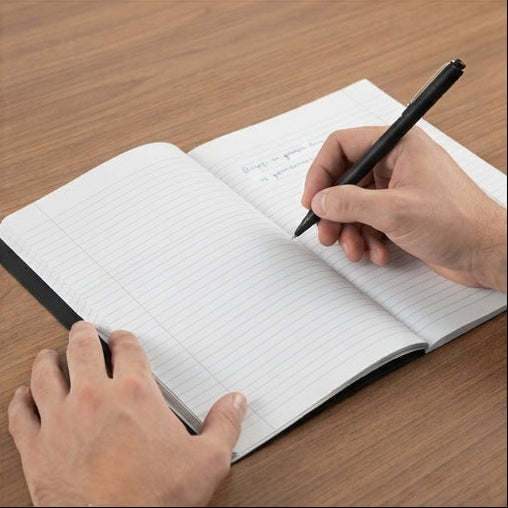 Caderno Escolar Pautado Trio 21x28.5cm: Sofisticação e Estilo para o Ano Letivo