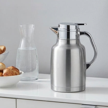 Garrafa Térmica Clássica 1.6L: Aço Inoxidável, Isolamento a Vácuo e Estilo Tradicional - (AYD235-77)