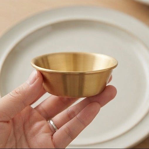 Mini Tigela Redonda de 5.5cm em Inox Dourado: Charme e Versatilidade para Molhos e Condimentos - (BAC4015)