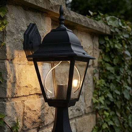 Luminária Balizador Estilo Colonial – Resistência e Charme na Iluminação Noturna - (can0412)