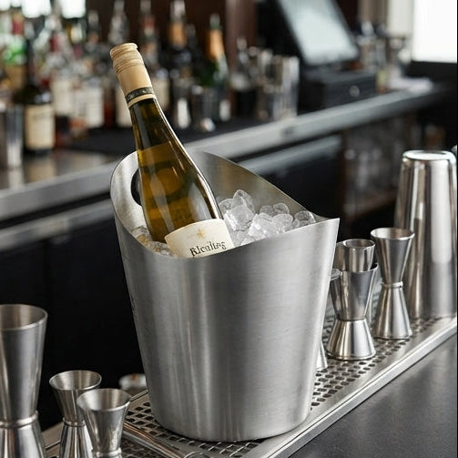 Cooler para Garrafas em Aço Inoxidável com Corte Moderno: O Charme que as Suas Bebidas Merecem - (AYD233-130)