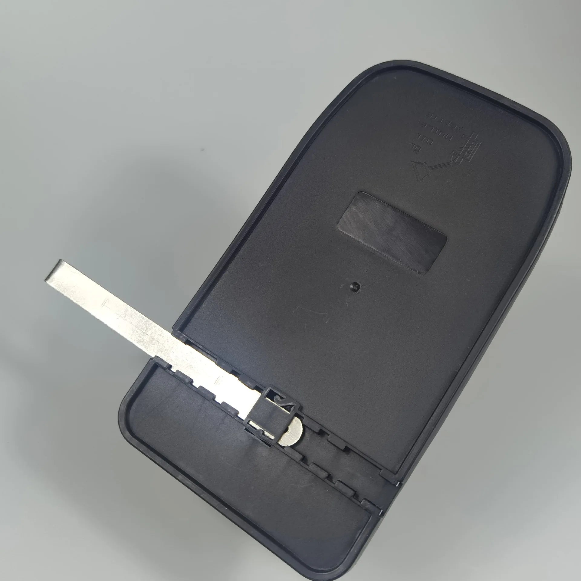 Heavy Duty 2-Hole Paper Punch 60-Sheet Capacity Metal Office Tool