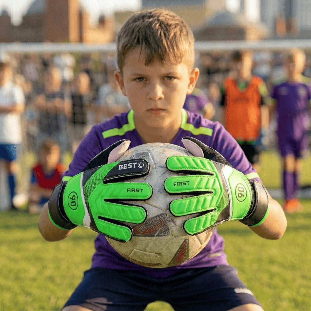 GearX Youth Goalkeeper Soccer Gloves Breathable Latex Grip Palm