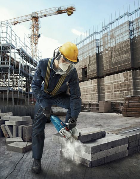 Bosch Professional PRO GWS 24-230 Angle Grinder