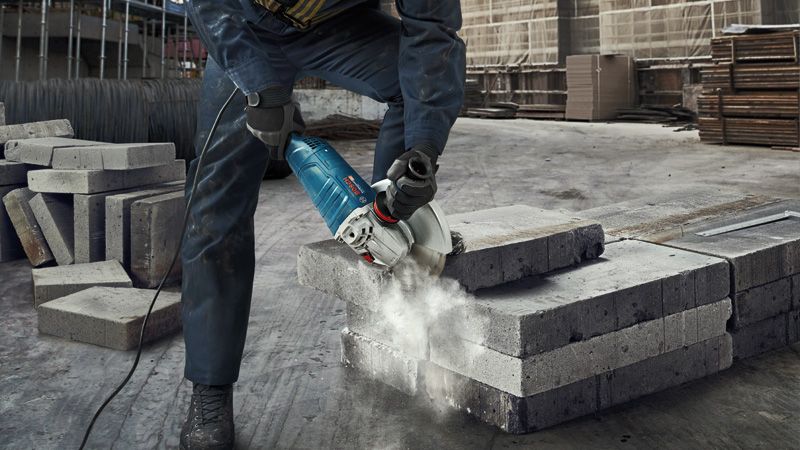 Bosch Professional PRO GWS 24-230 Angle Grinder
